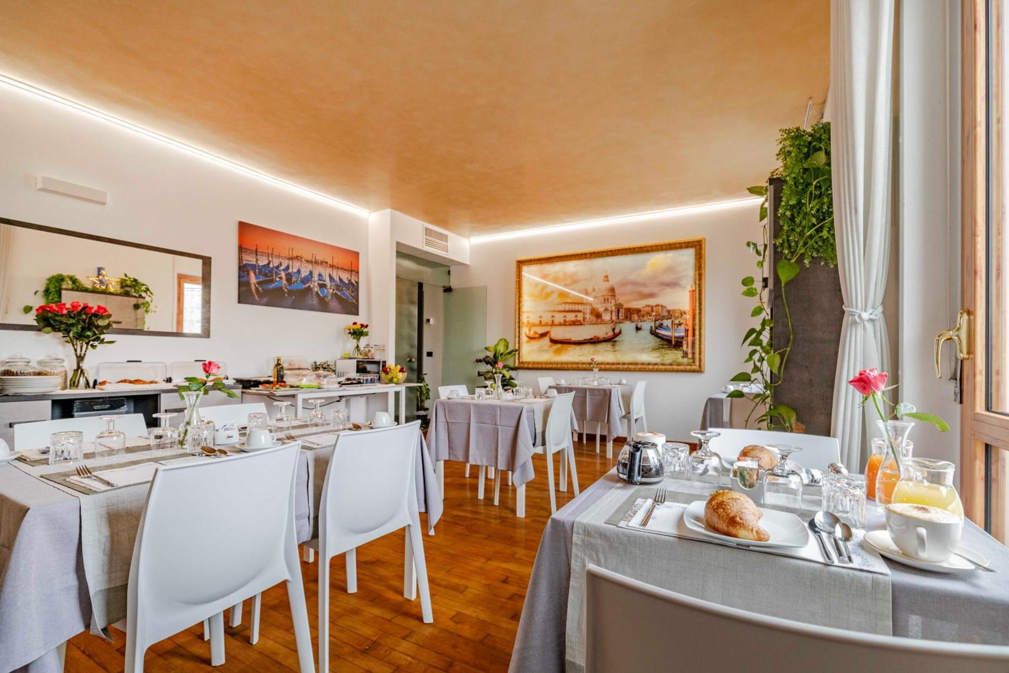 Venice Friends Residence Mestre Luaran gambar